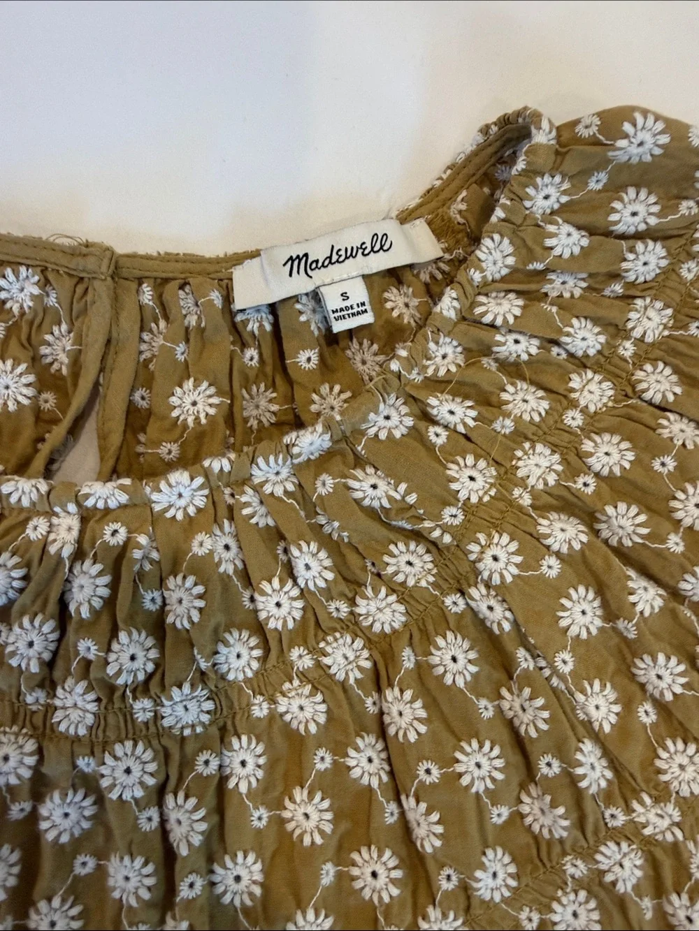 Madewelll Embroidered Floral Blouse - Olive Daisy - Picture 2 of 6